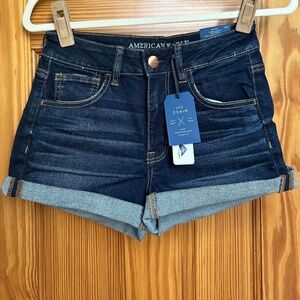 NWT American Eagle Outfitters Super Stretch Denim Shorts Color DeepIndigo Size 4